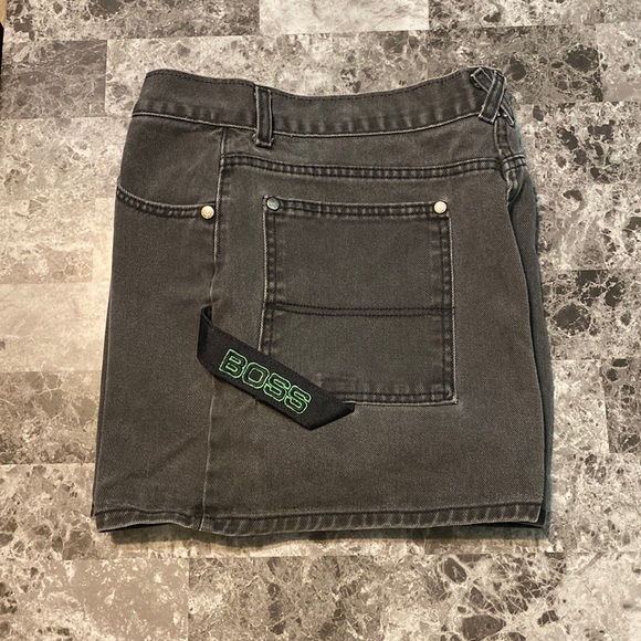 Boss Pants - Boss Juniors Dark Gray Jean Shorts - Size 17 / 18